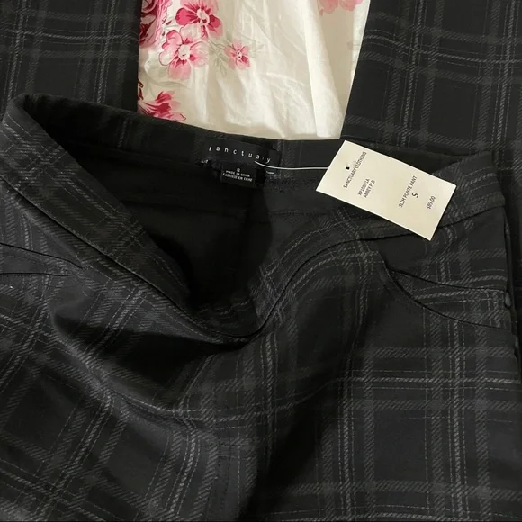 NWT Sanctuary Ponte Plaid Pants - Picture 6 of 6